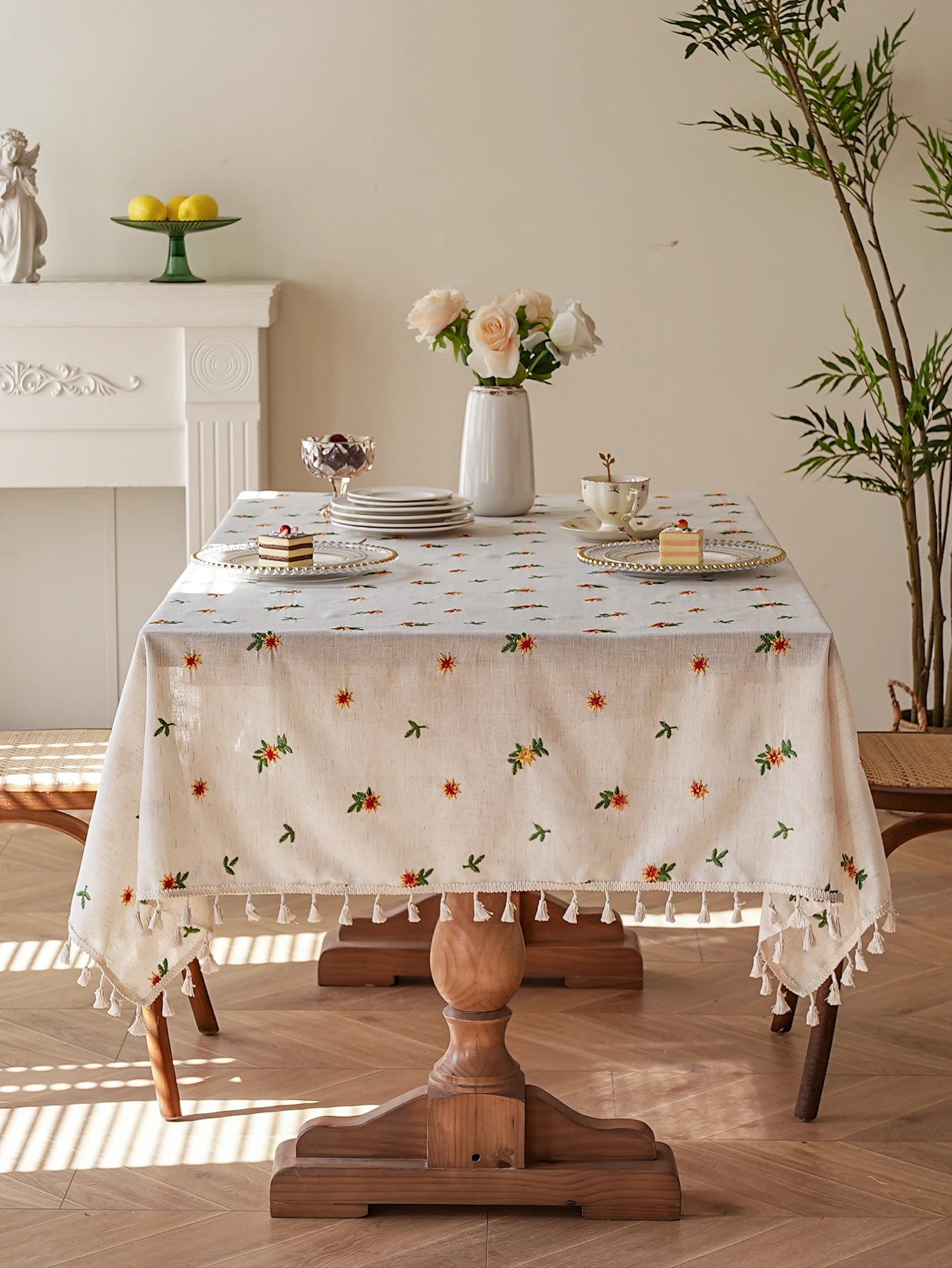 Yellow Daisy Embroidery Tassel Tablecloth for Living Room Kitchen Dining Table Cover Cloth