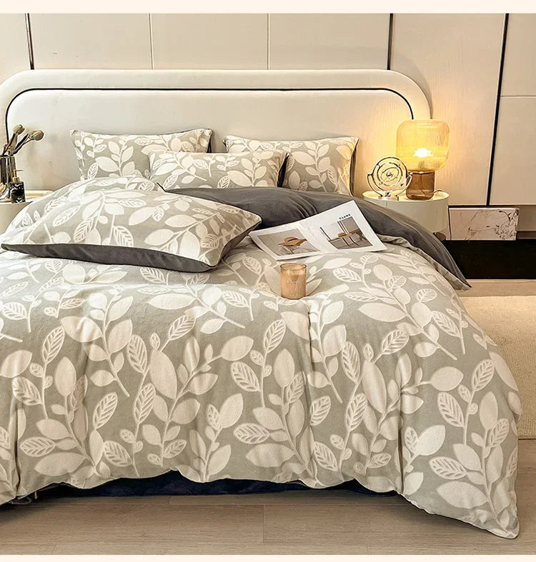 Four-piece Set Autumn and Winter Carved Coral Fleece Warm Quilt Cover Bedding