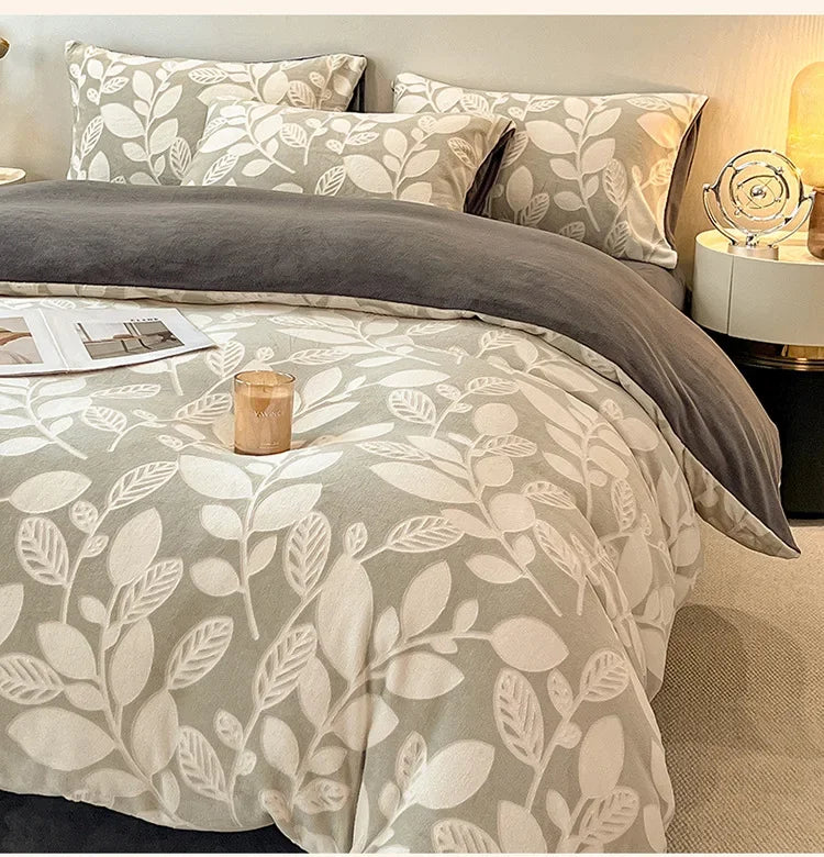Four-piece Set Autumn and Winter Carved Coral Fleece Warm Quilt Cover Bedding