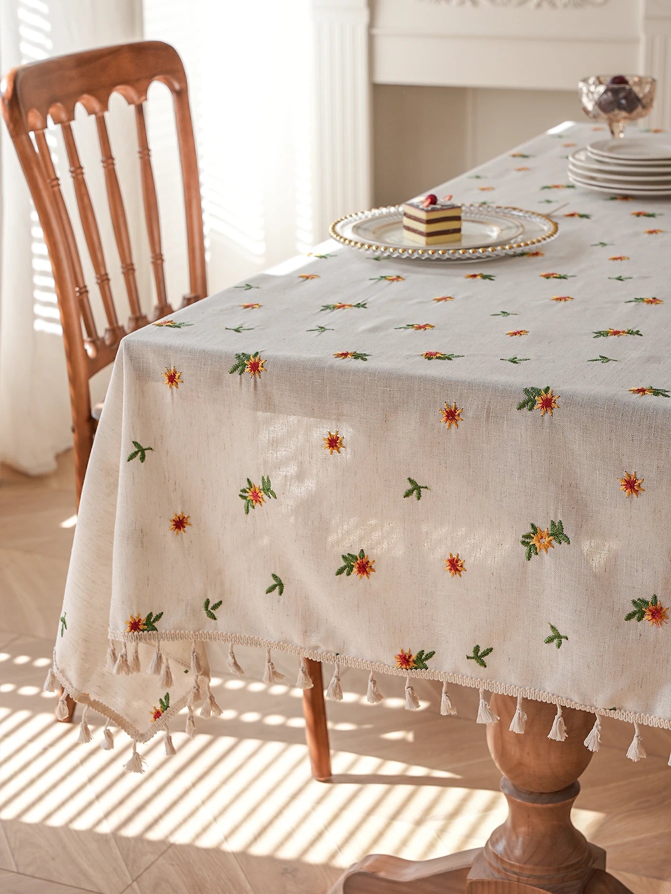 Yellow Daisy Embroidery Tassel Tablecloth for Living Room Kitchen Dining Table Cover Cloth
