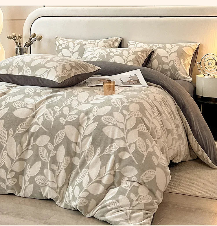 Four-piece Set Autumn and Winter Carved Coral Fleece Warm Quilt Cover Bedding