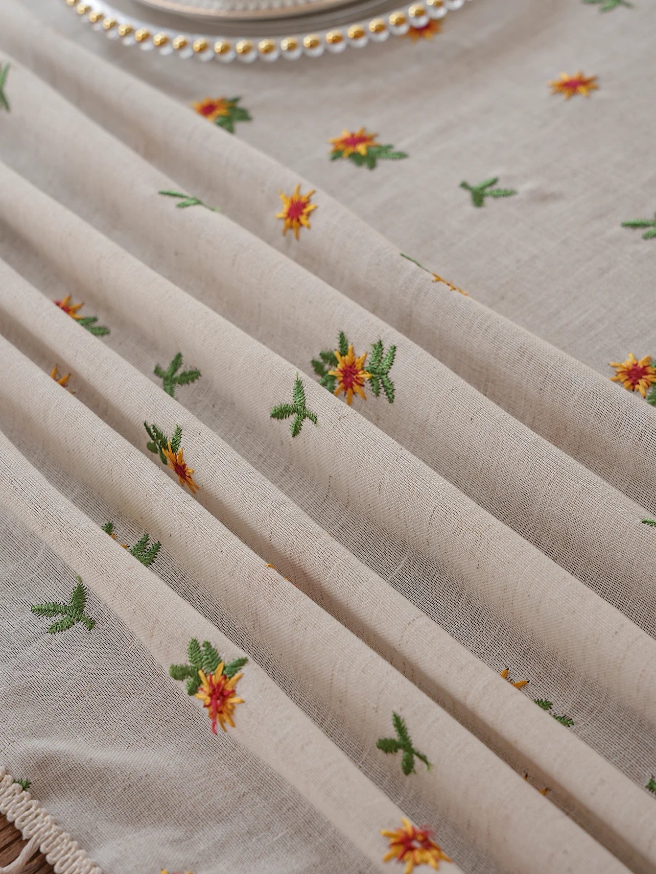 Yellow Daisy Embroidery Tassel Tablecloth for Living Room Kitchen Dining Table Cover Cloth