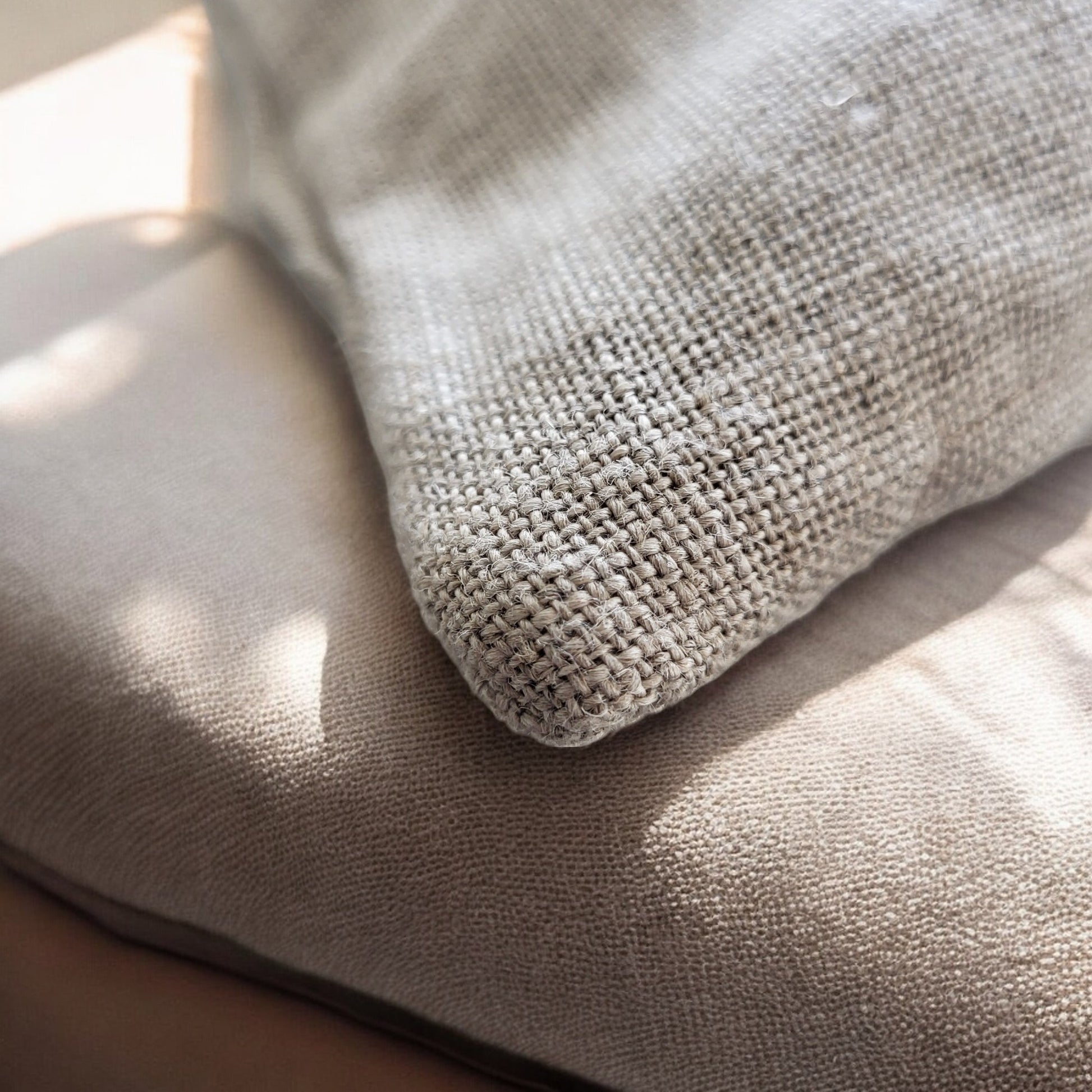 Linen Cru Cushion 305-3